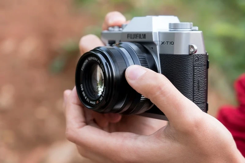 Lens lý tưởng cho người thích lưu giữ những khoảnh khắc đời thường