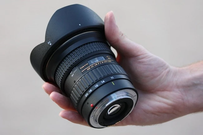 Ống kính lý tưởng cho máy ảnh Panasonic GH5 và GH5S